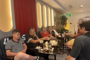 石家庄功夫与球迷组织代表恳谈，凝聚合力共话发展图片